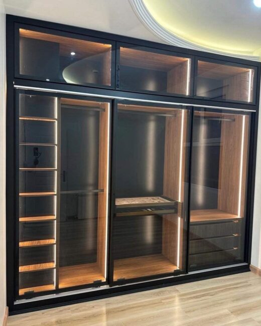 Dior_Wardrobe_Glassdoors_018