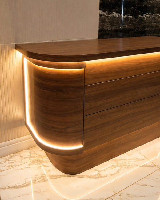 Showroom-Vanity-kisskurl